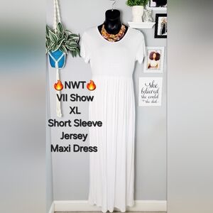 🔥NWT VII Show XL Jersey Maxi Dress